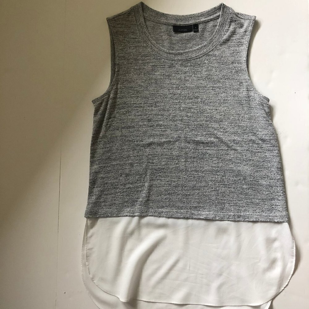 LADIES SLEEVELESS TOP